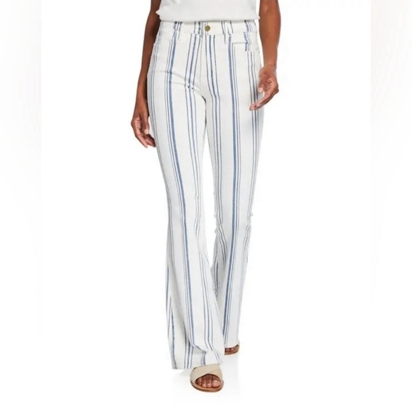 FRAME Denim Le HIGH Flare - Picture 4 of 7